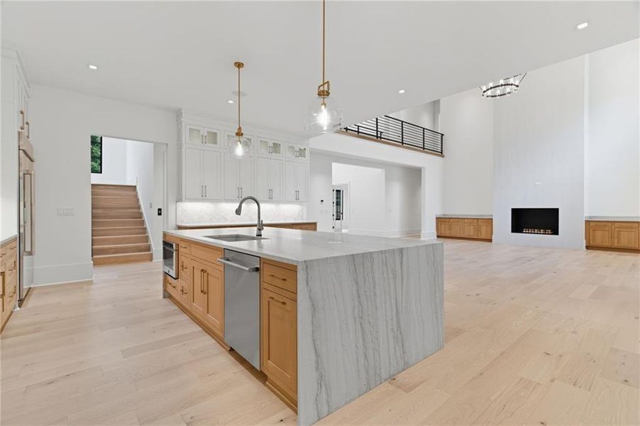 Furnished interior view inside a new home in , Alpharetta (Image 15).