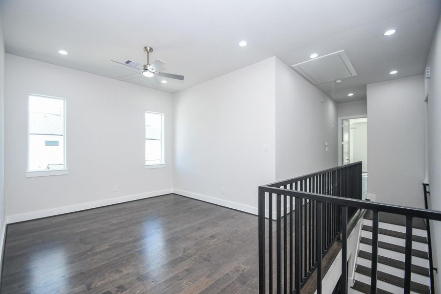 Spacious, unfurnished interior of a new home in , Houston (Image 23).