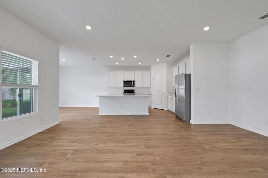 Image 33 of a home in Cordova Palms.