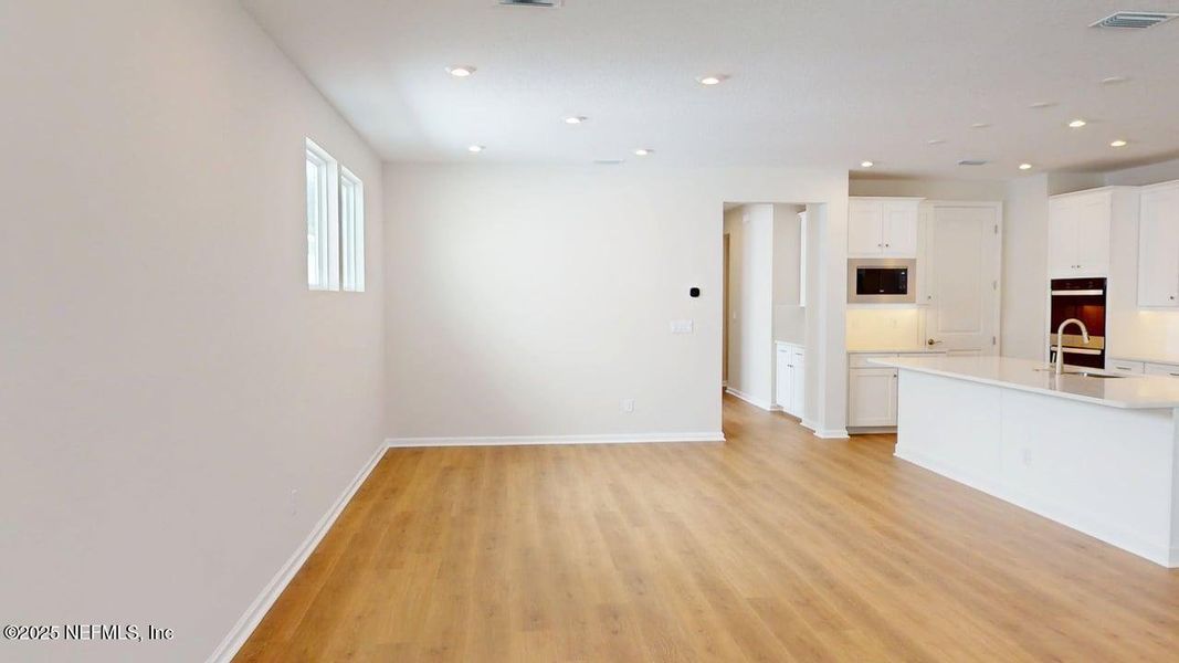 Spacious, unfurnished interior of a new home in RiverTown - WaterSong, St. Johns (Image 14). Spacious, unfurnished interior of a new home in RiverTown - WaterSong, St. Johns (Image 14).