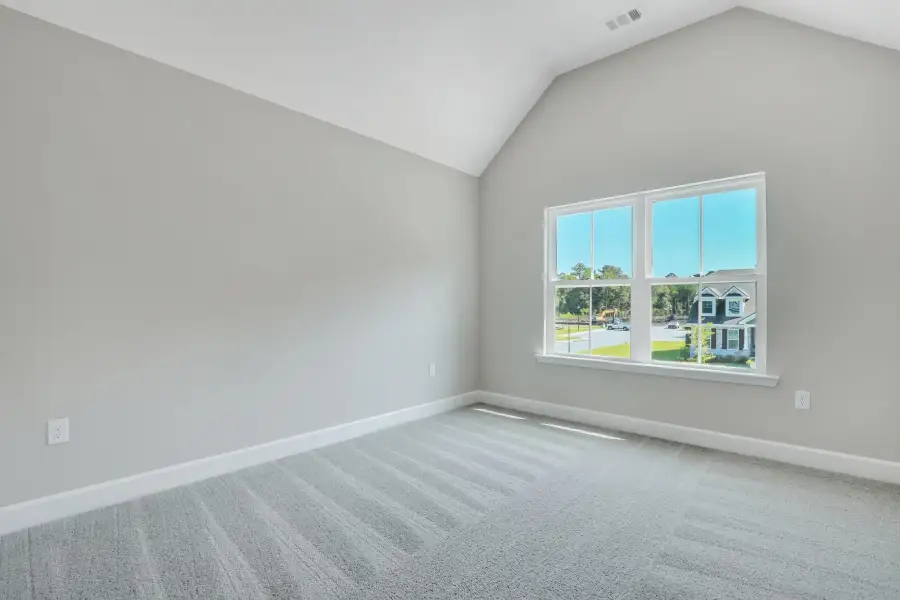 Sherwood – Bedroom 2 with Paired Front Windows