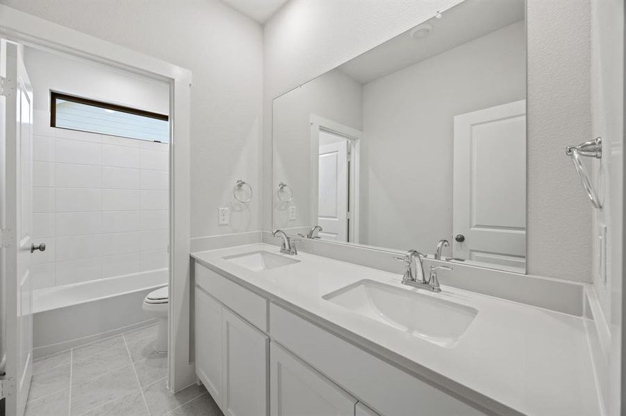 Furnished interior view inside a new home in Chatham Reserve, Providence Village (Image 8).