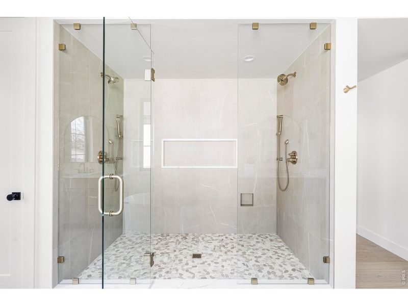 Image 46 of a home in .