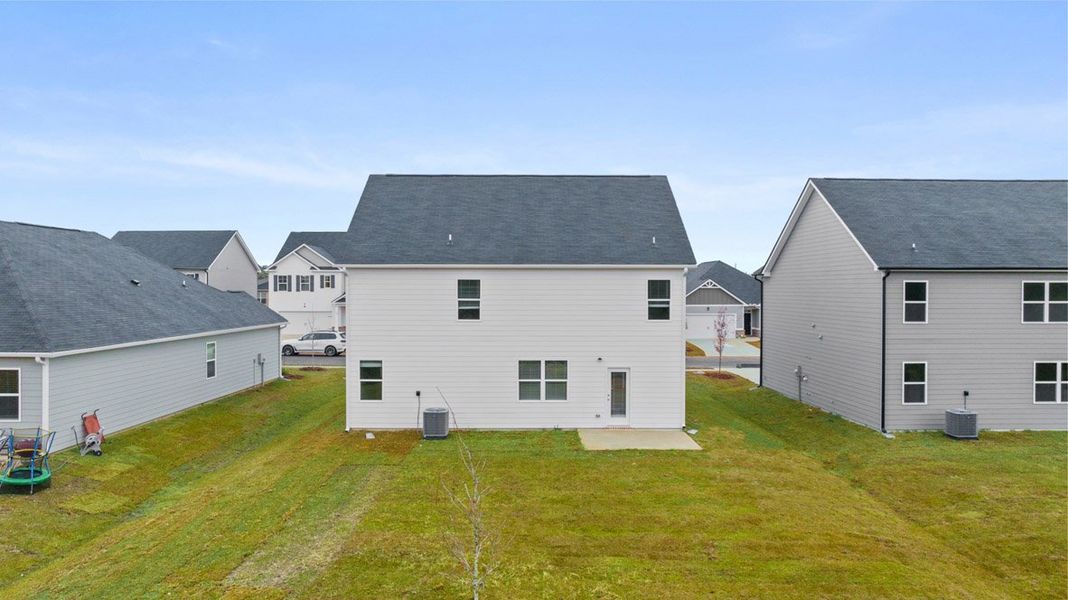 Representative unfurnished interior of a home built from the Chelsea by D.R. Horton in The Preserve at Agricultural Village, Perry (Image 35).