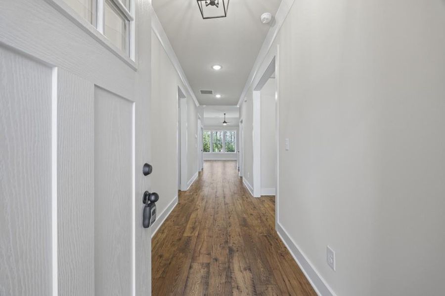 Spacious, unfurnished interior of a new home in , Hartwell (Image 29).