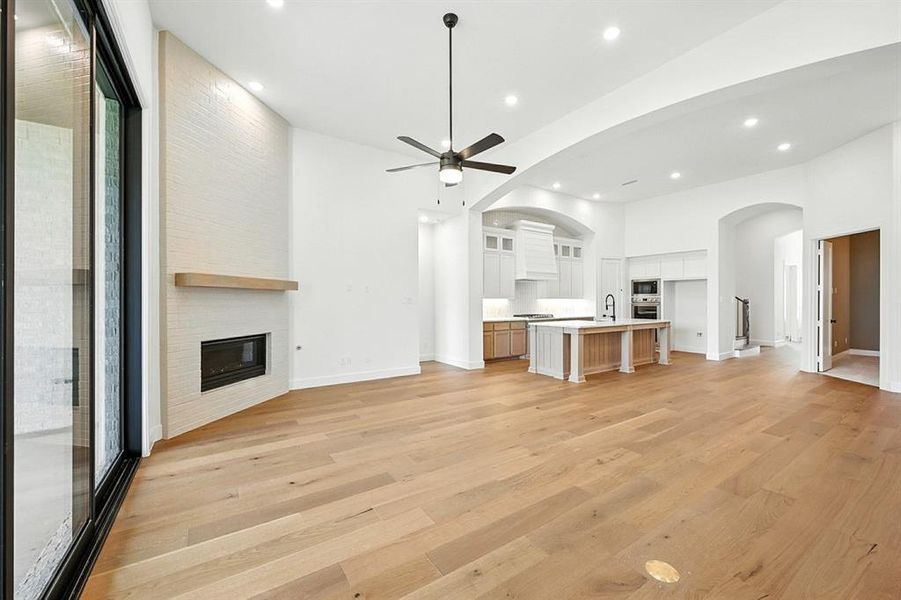 Spacious, unfurnished interior of a new home in Mosaic, Celina (Image 24).