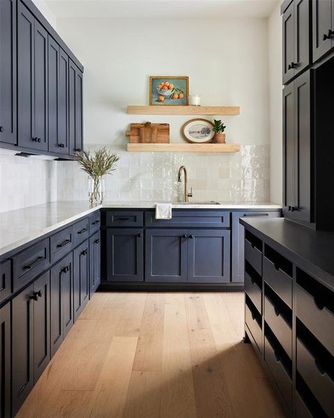 Furnished interior view inside a new home in , Keller (Image 32).