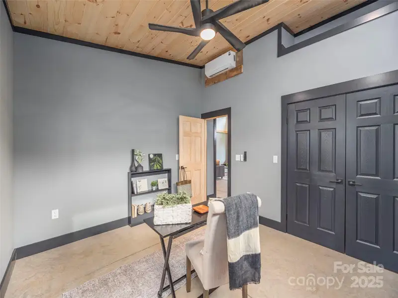 Furnished interior view inside a new home in , Waynesville (Image 5).