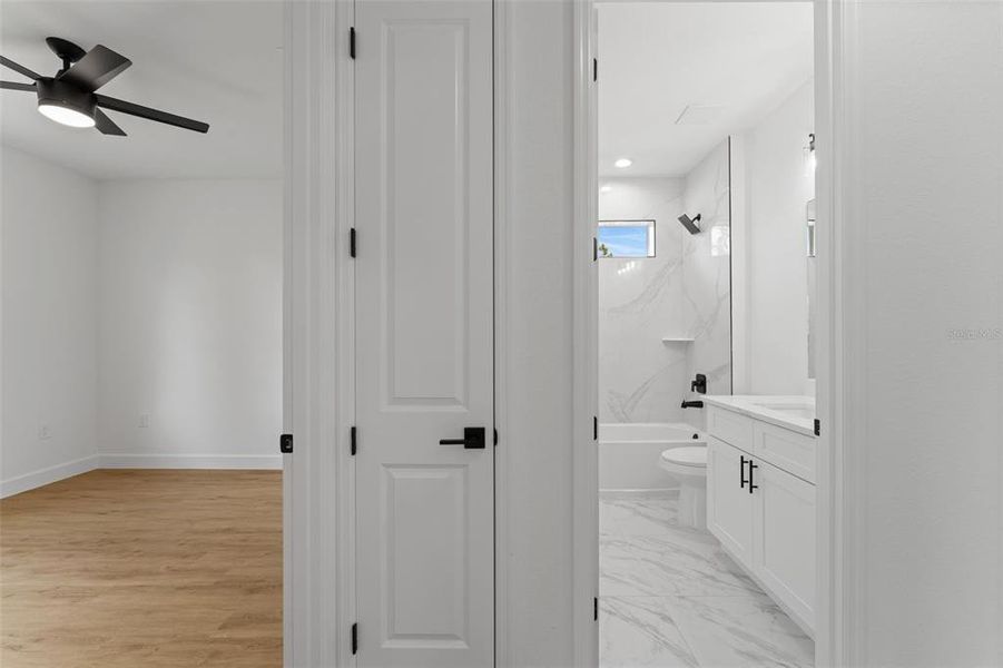 Spacious, unfurnished interior of a new home in , North Port (Image 38).