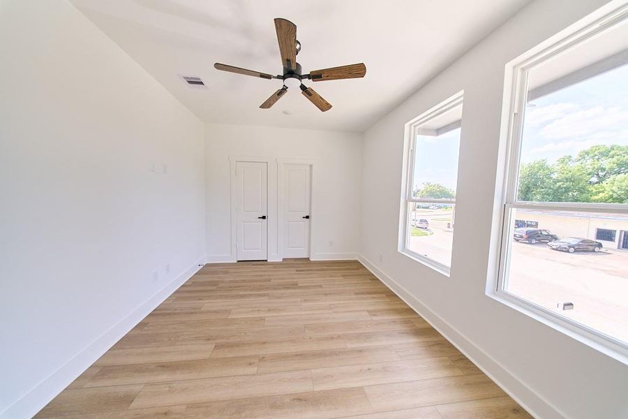 Spacious, unfurnished interior of a new home in , Houston (Image 20). Spacious, unfurnished interior of a new home in , Houston (Image 20).
