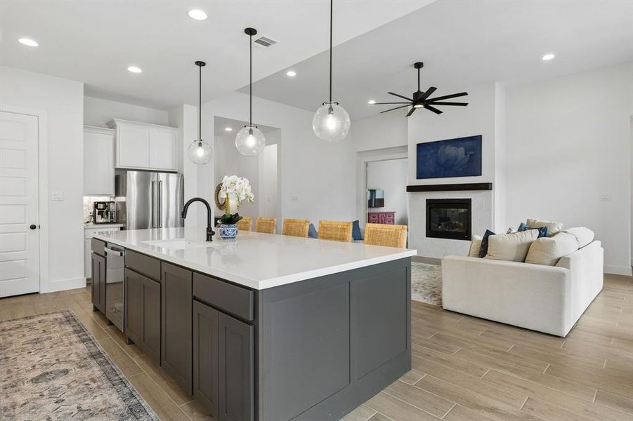 Furnished interior view inside a new home in , Lavon (Image 16).
