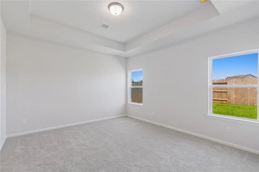 Spacious, unfurnished interior of a new home in Fair Oak, Calhoun (Image 9).