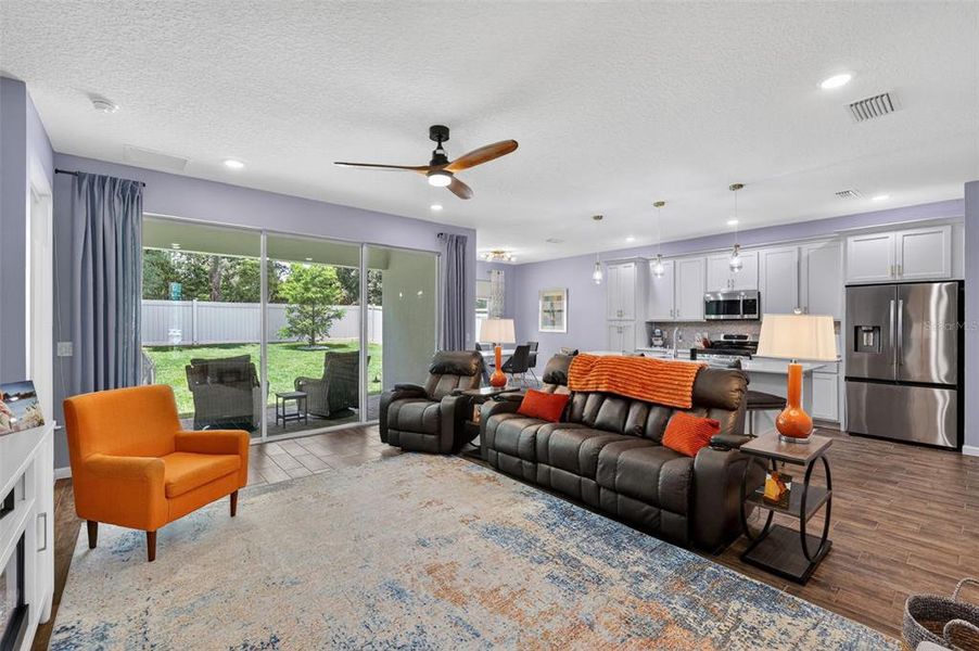 Furnished interior view inside a new home in , Mount Dora (Image 32).