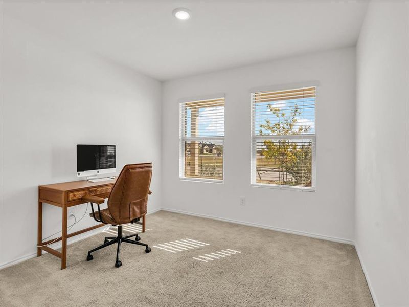 Furnished interior view inside a new home in Rancho Canyon: Watermill Collection, Fort Worth (Image 7). Furnished interior view inside a new home in Rancho Canyon: Watermill Collection, Fort Worth (Image 7).