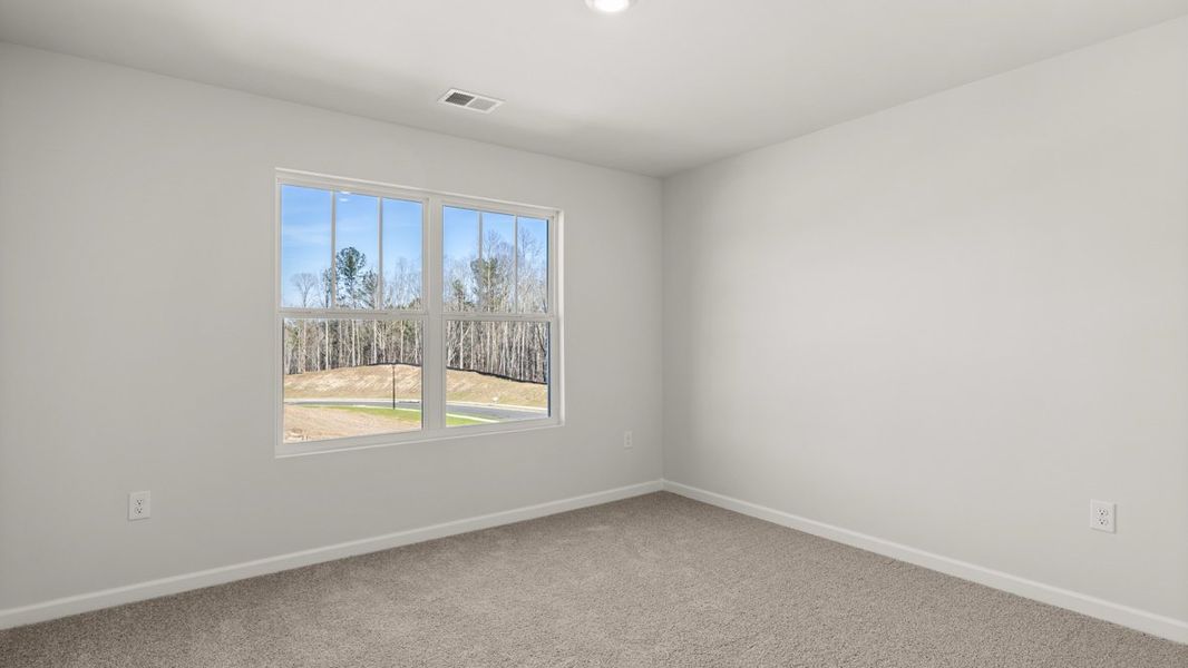 Representative unfurnished interior of a home built from the Hayden by D.R. Horton in Aurora Creek, Dallas (Image 30).