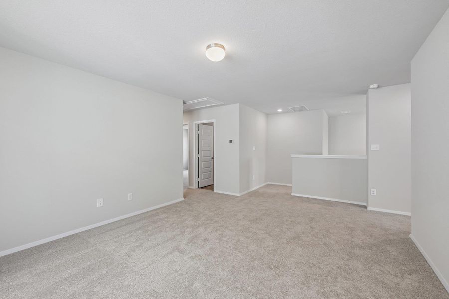 Spacious, unfurnished interior of a new home in Edgebrooke, Pflugerville (Image 23). Spacious, unfurnished interior of a new home in Edgebrooke, Pflugerville (Image 23).