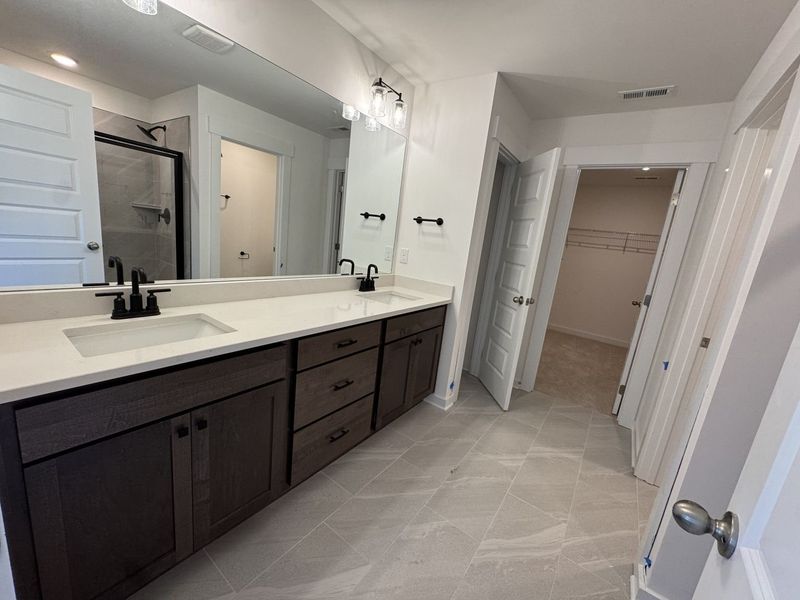 Furnished interior view inside a new home in Woods Crossing, Gallatin (Image 5).