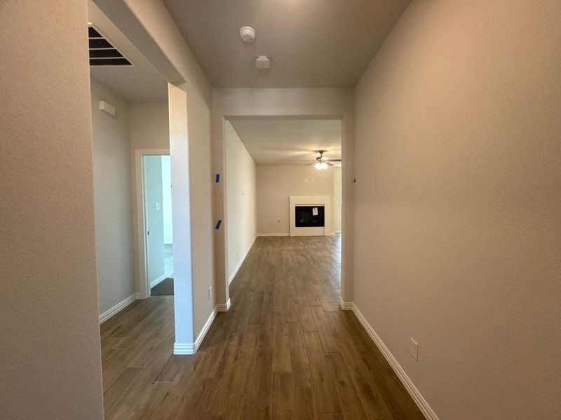 Spacious, unfurnished interior of a new home in Cedar Ridge Estates, Anna (Image 10). Spacious, unfurnished interior of a new home in Cedar Ridge Estates, Anna (Image 10).