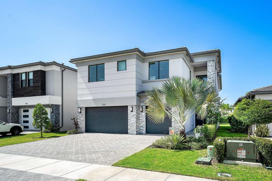 002-8381FishersIslandWay-BocaRaton-FL-33 002-8381FishersIslandWay-BocaRaton-FL-33