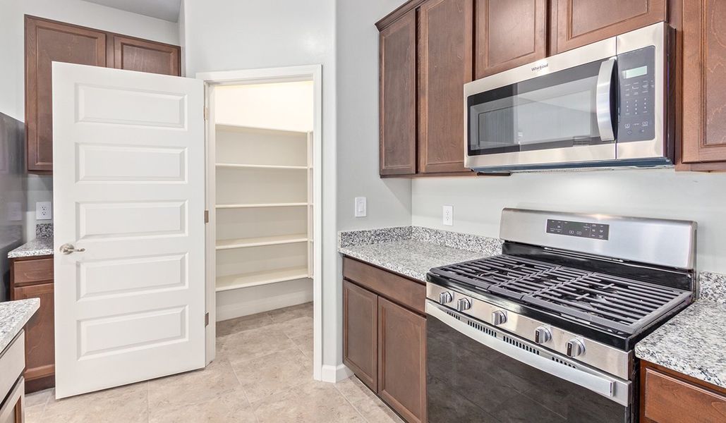 Furnished interior view inside a new home in Sycamore Vista, Vail (Image 9). Furnished interior view inside a new home in Sycamore Vista, Vail (Image 9).