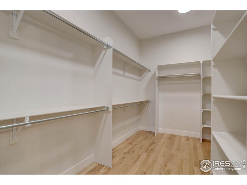 Spacious, unfurnished interior of a new home in , Louisville (Image 22).