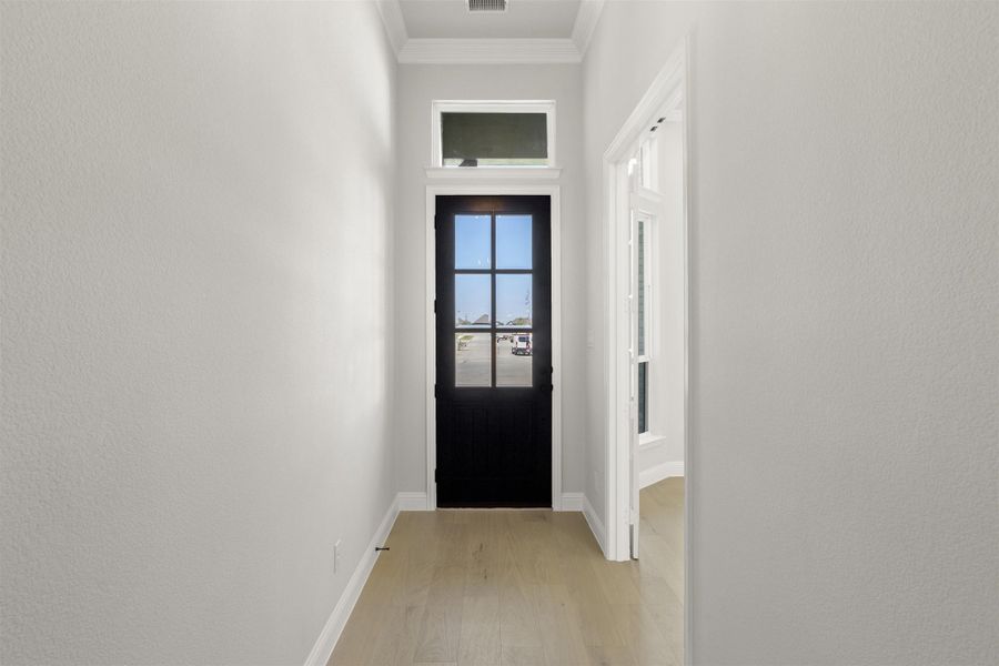 Representative unfurnished interior of a home built from the Wakefield by Windsor Homes in Nelson Lake Estates, Rockwall (Image 15).