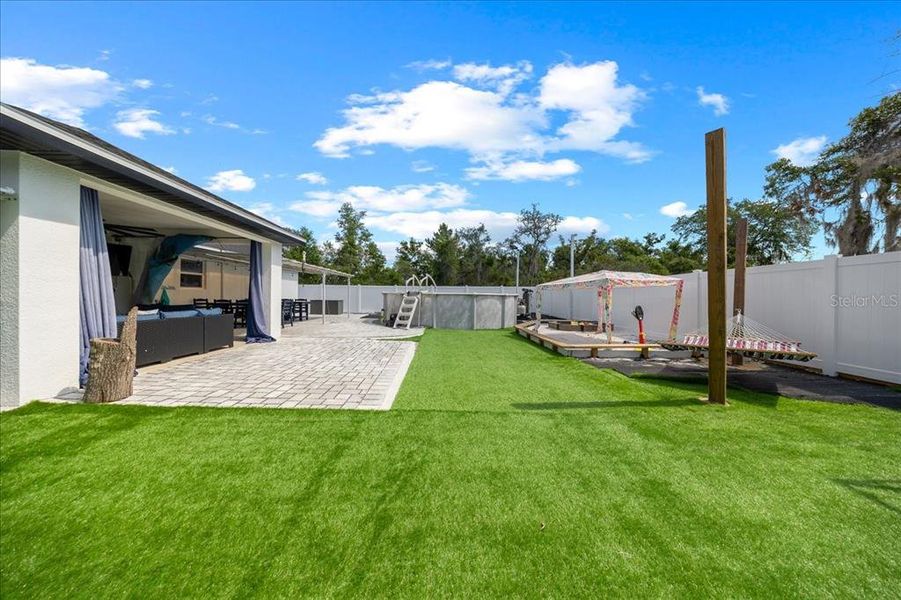Exterior details and patio area of a home in , Ocala (Image 24).