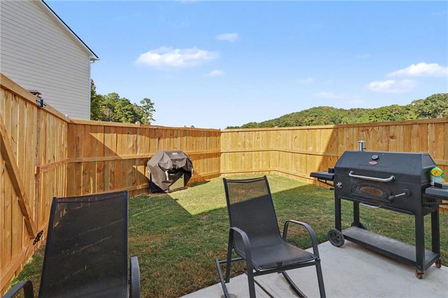 Exterior details and patio area of a home in Longbrooke, Rome (Image 20).