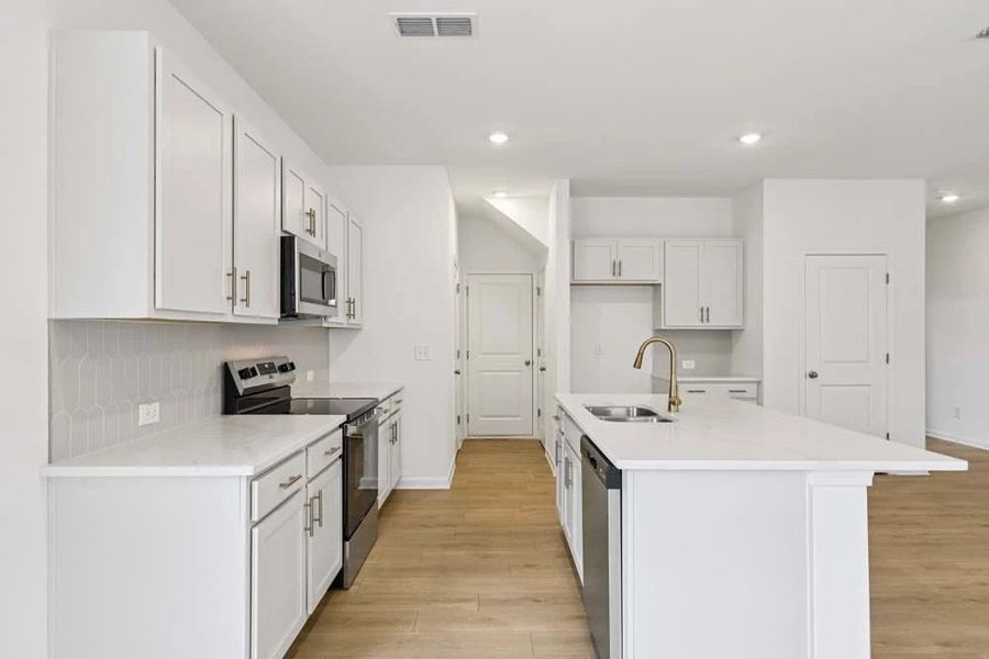 Sample Photo: Kitchen featuring Serene Collection Finishes Sample Photo: Kitchen featuring Serene Collection Finishes