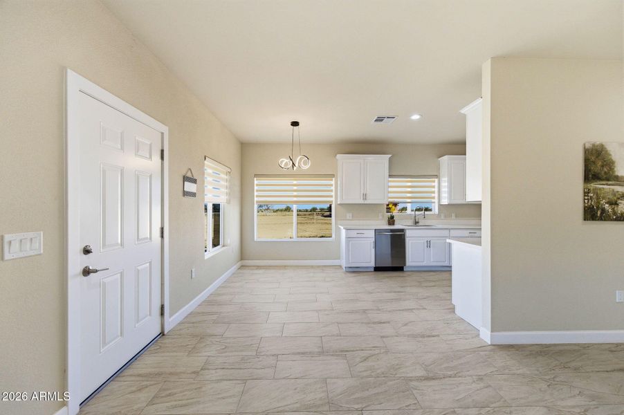 40-web-or-mls-158 N Pettoshas Dr-39