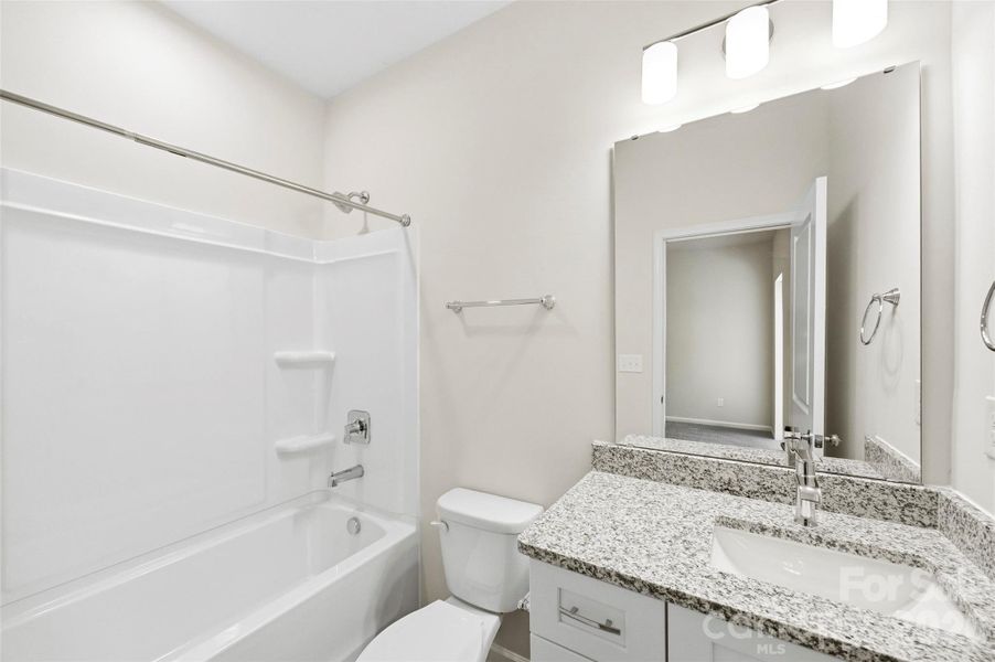 Furnished interior view inside a new home in , Kings Mountain (Image 9).