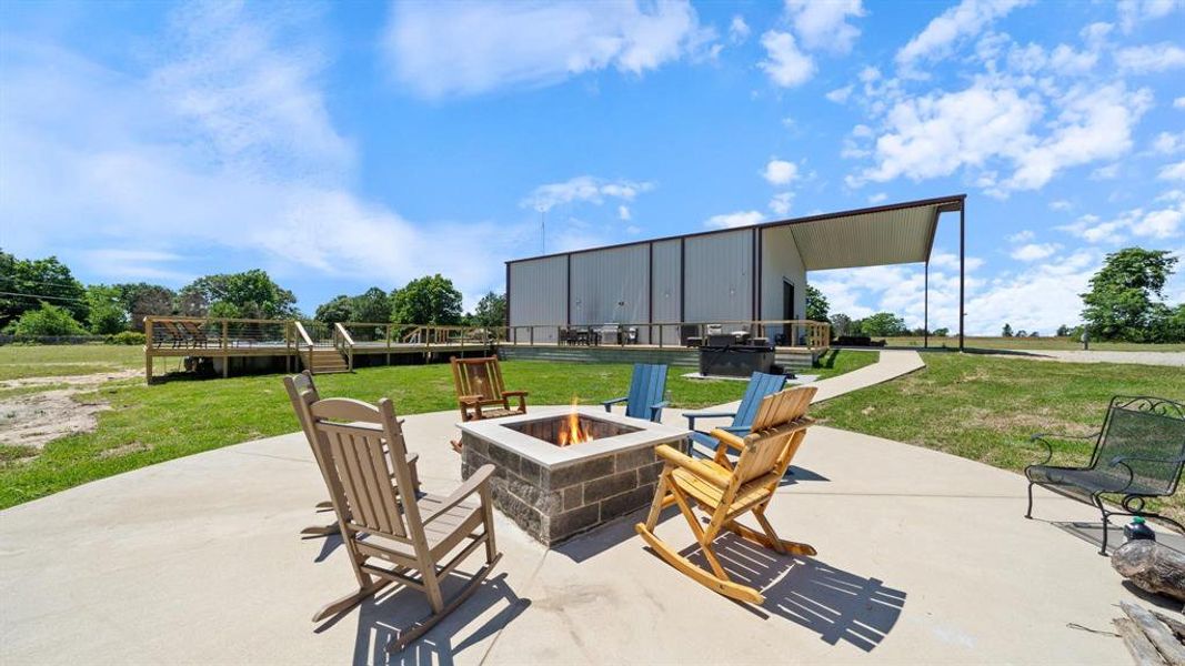 Community amenities in , Canton (Image 15). Community amenities in , Canton (Image 15).