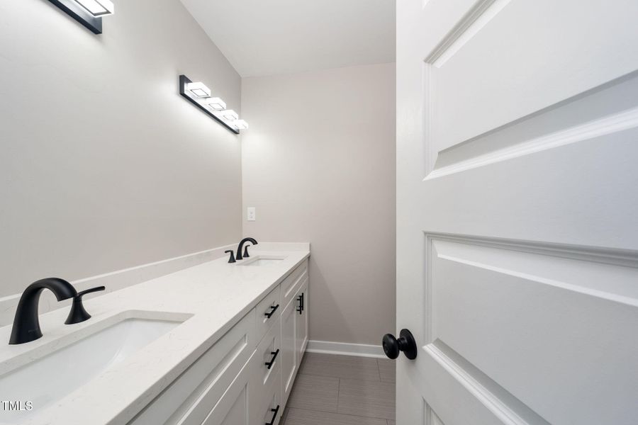 29-web-or-mls-616 Belt St-22