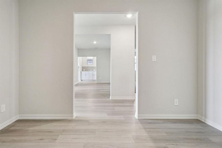Spacious, unfurnished interior of a new home in Lakehaven - Premier Series, Farmersville (Image 23).