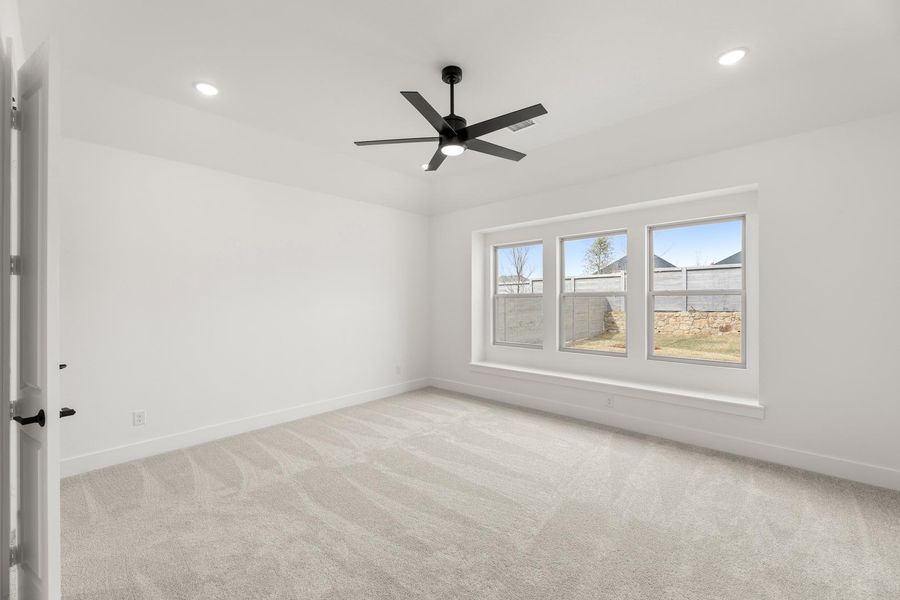 Spacious, unfurnished interior of a new home in Painted Tree, McKinney (Image 22). Spacious, unfurnished interior of a new home in Painted Tree, McKinney (Image 22).