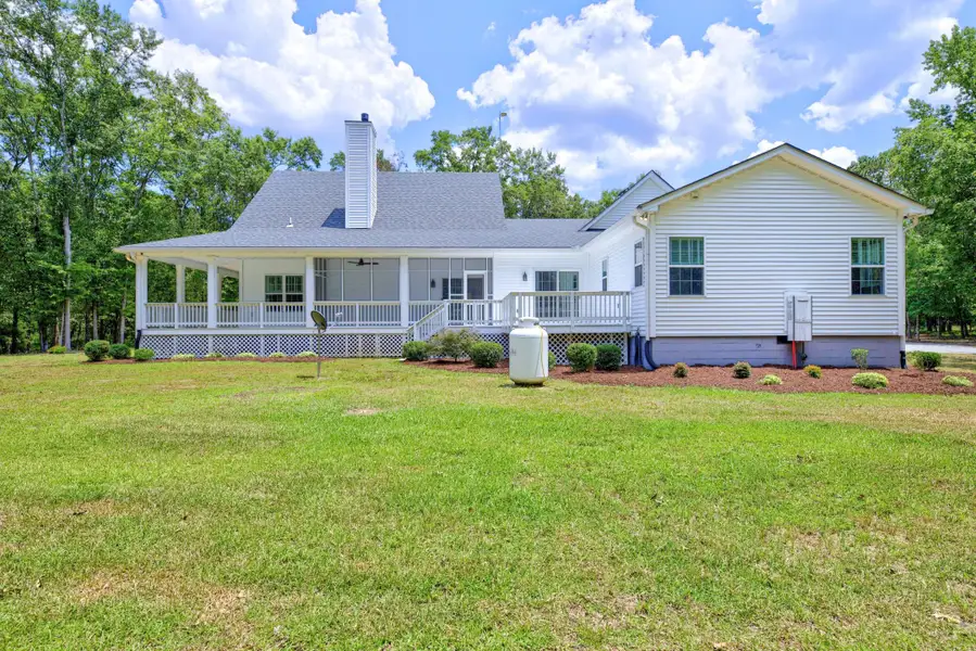 Exterior details and patio area of a home in , Elloree (Image 4).