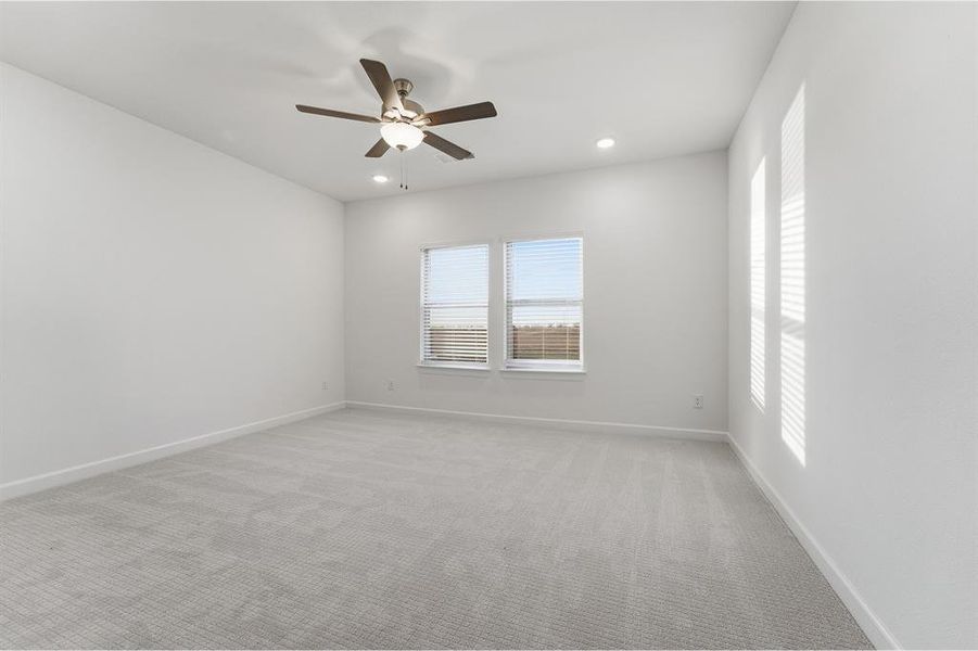 Spacious, unfurnished interior of a new home in Green Meadows, Celina (Image 28).