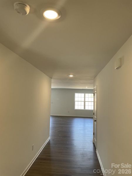 Spacious, unfurnished interior of a new home in Bakers Creek, Kannapolis (Image 5).