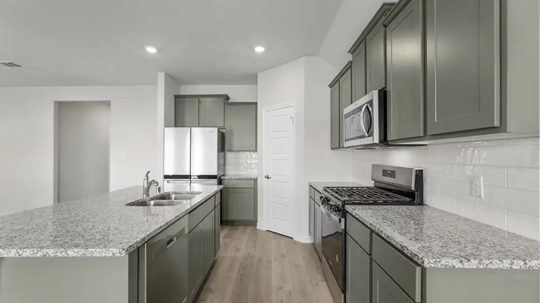 Furnished interior view inside a new home in Elevon, Lavon (Image 8).