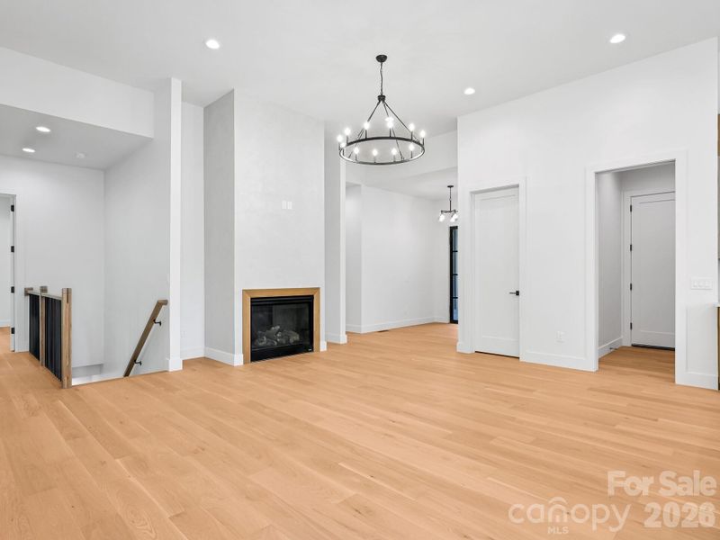 Spacious, unfurnished interior of a new home in , Fairview (Image 23).