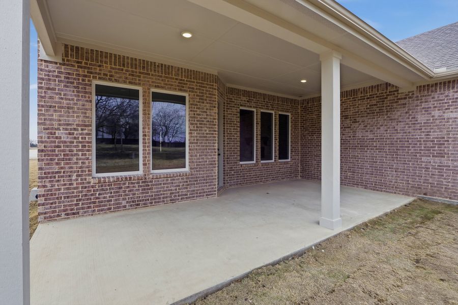 Exterior details and patio area of a home in Fannin Ranch, Leonard (Image 3). Exterior details and patio area of a home in Fannin Ranch, Leonard (Image 3).