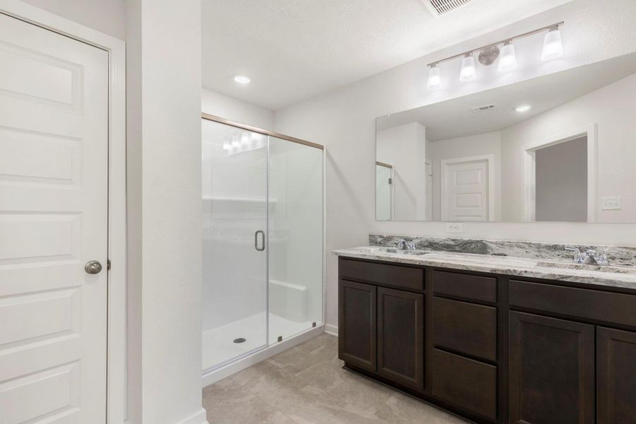 Furnished interior view inside a new home in , Huntsville (Image 12).