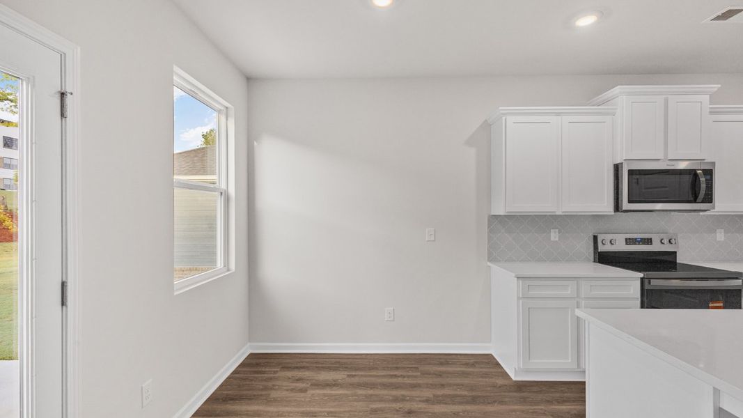 Furnished interior view inside a new home in Willowbrook, Winder (Image 11).