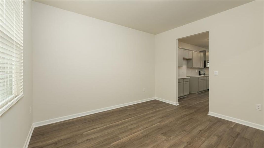 Spacious, unfurnished interior of a new home in Brooks Station, Dacula (Image 10).
