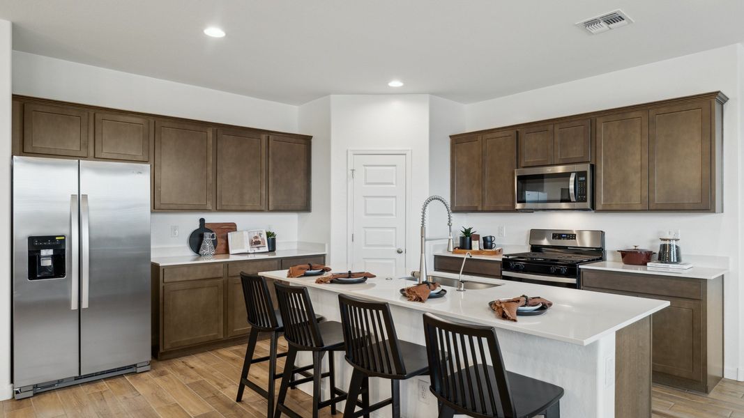 Representative furnished interior of a home built from the Courtland by D.R. Horton in Quail Ranch, San Tan Valley (Image 26).