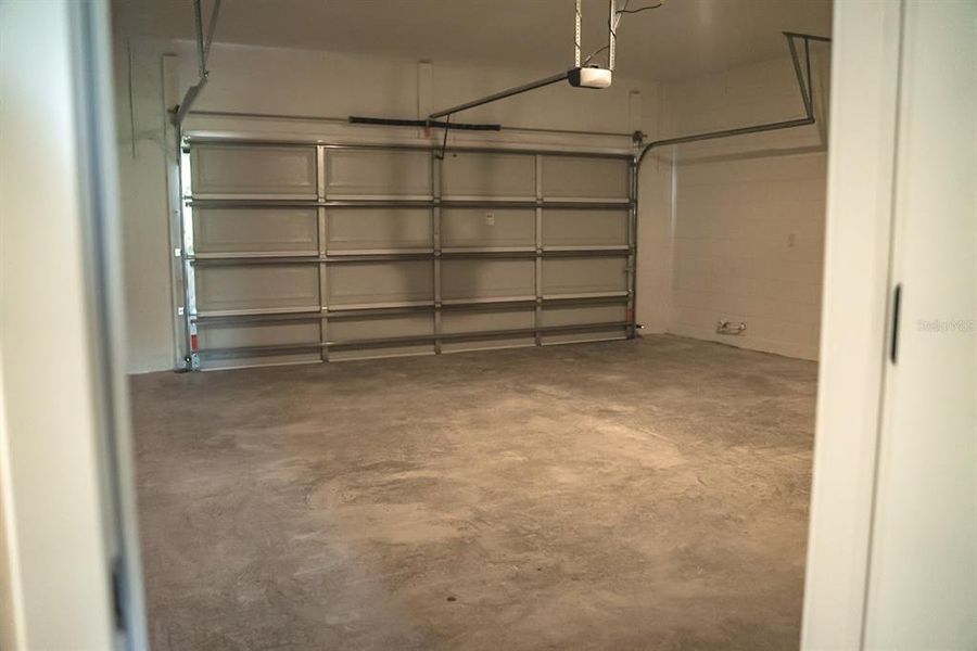 Spacious, unfurnished interior of a new home in Palm Coast, Palm Coast (Image 18).