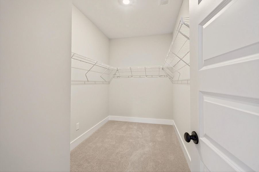 Spacious, unfurnished interior of a new home in Meggett Homes, Hollywood (Image 25).