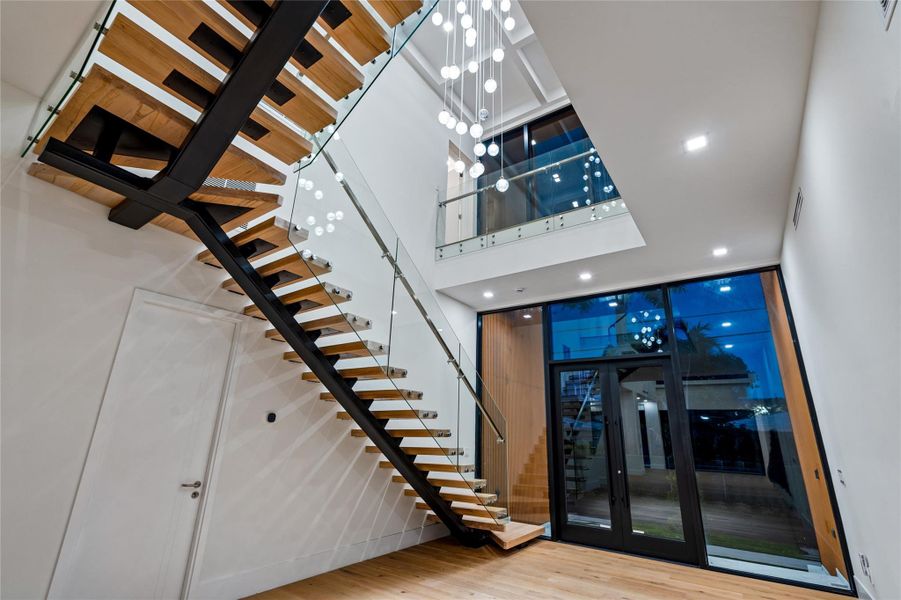 Image 53 of a home in .