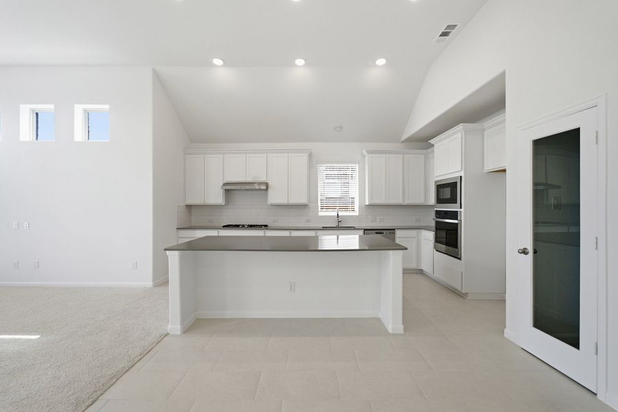 Furnished interior view inside a new home in Westridge, McKinney (Image 39).