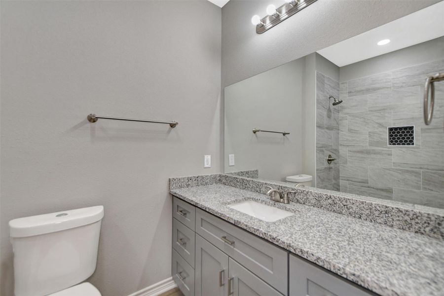 Furnished interior view inside a new home in , Madisonville (Image 11).